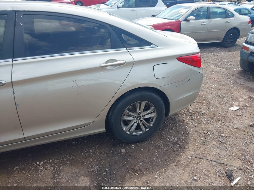 2011 HYUNDAI SONATA auction photo 6