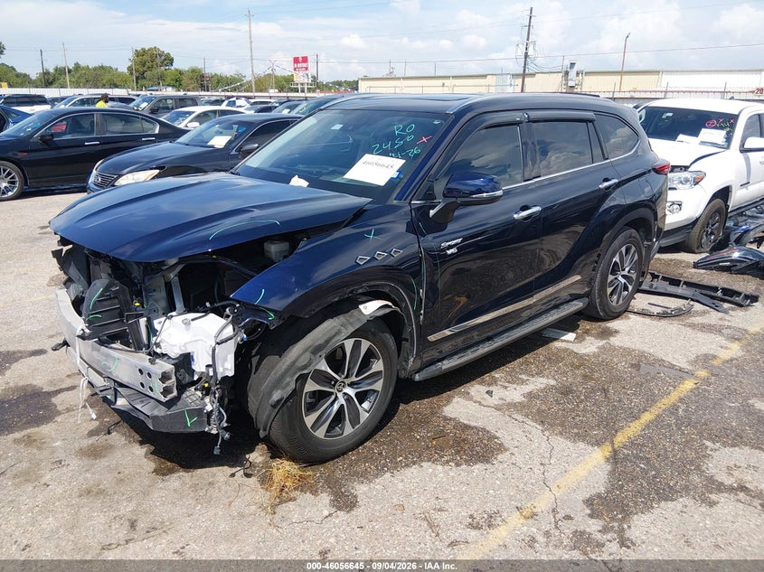 TOYOTA HIGHLANDER - zdjęcie 2