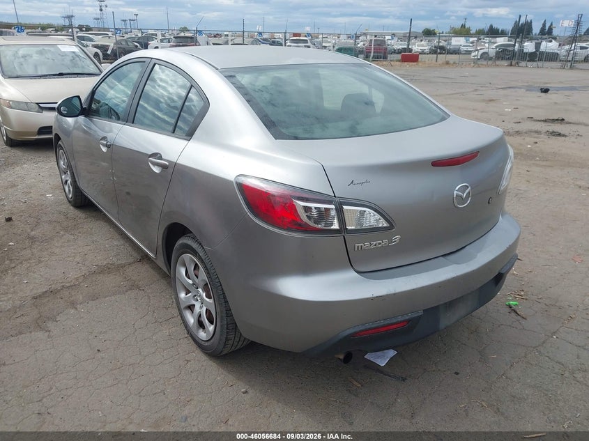 2010 MAZDA MAZDA3 auction photo 3