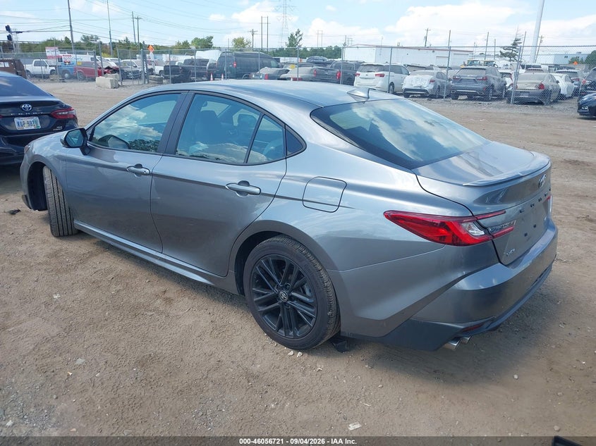 TOYOTA CAMRY - zdjęcie 3
