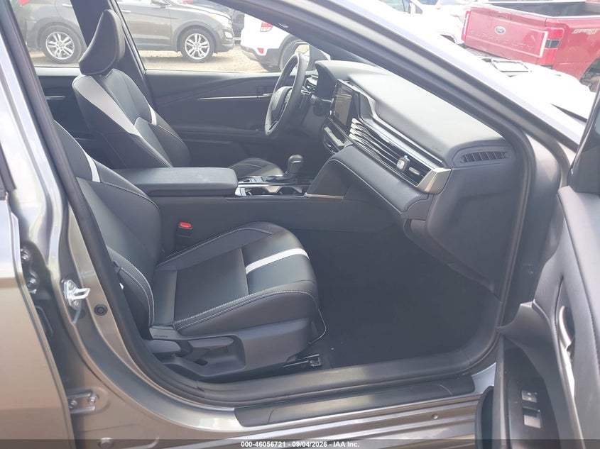 TOYOTA CAMRY - zdjęcie 5
