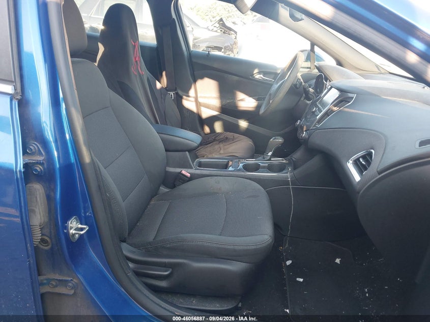 2017 CHEVROLET CRUZE auction photo 5