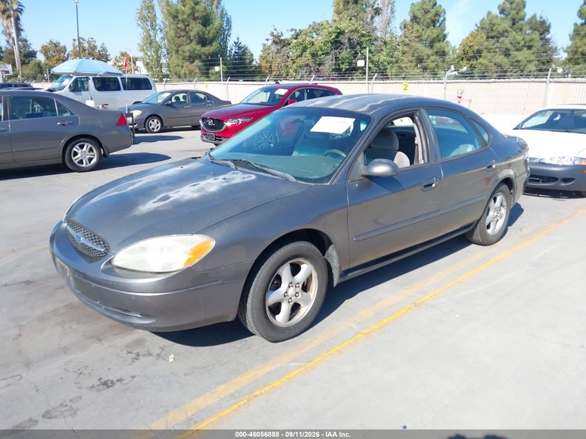 2003 FORD TAURUS auction photo 2