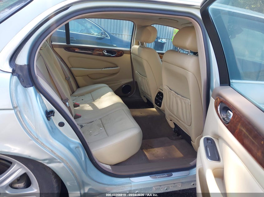 2005 JAGUAR XJ auction photo 8