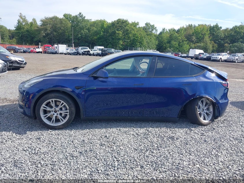 TESLA MODEL Y 2021 VIN 5YJYGDEE5MF069770