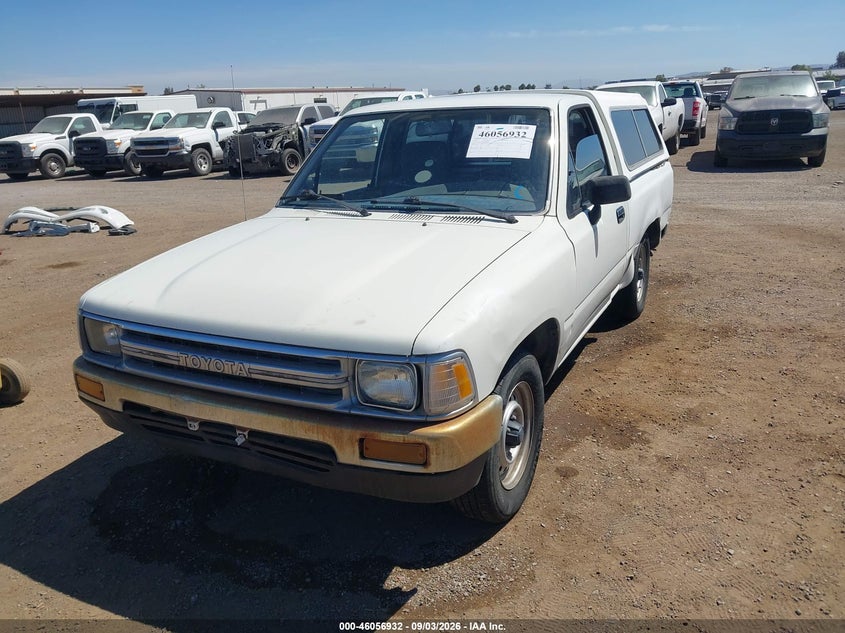 TOYOTA PICKUP 1989 VIN JT4RN81P0K0008895