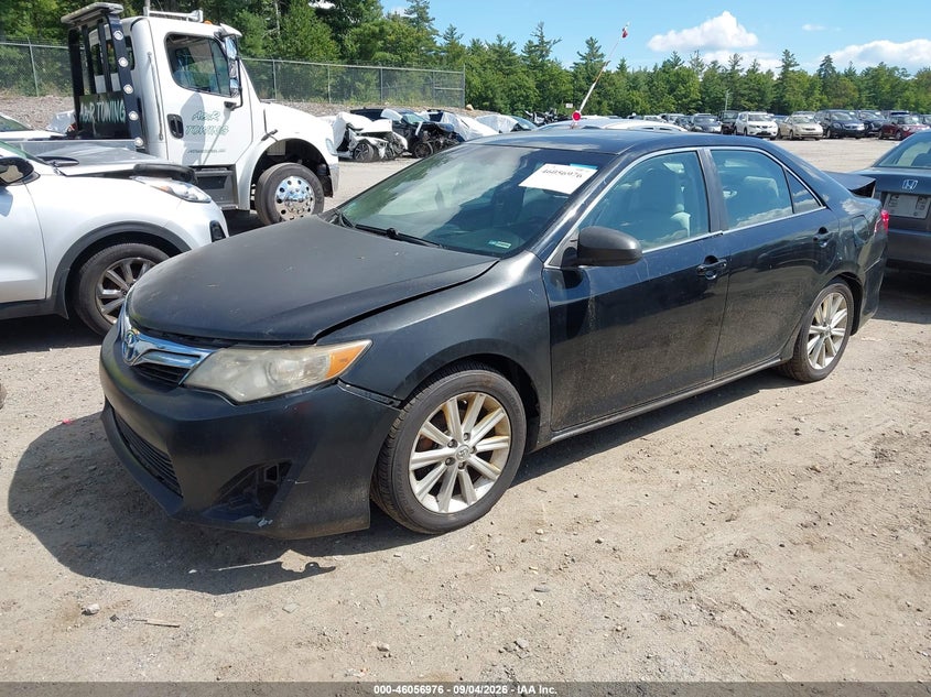 2014 TOYOTA CAMRY HYBRID auction photo 2
