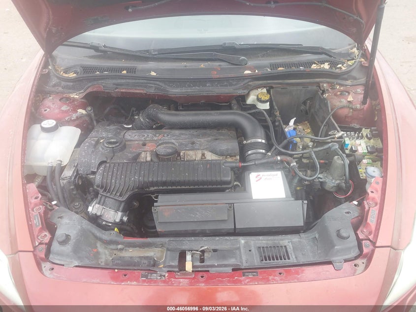 VOLVO C70 2011 VIN YV1672MC9BJ120182