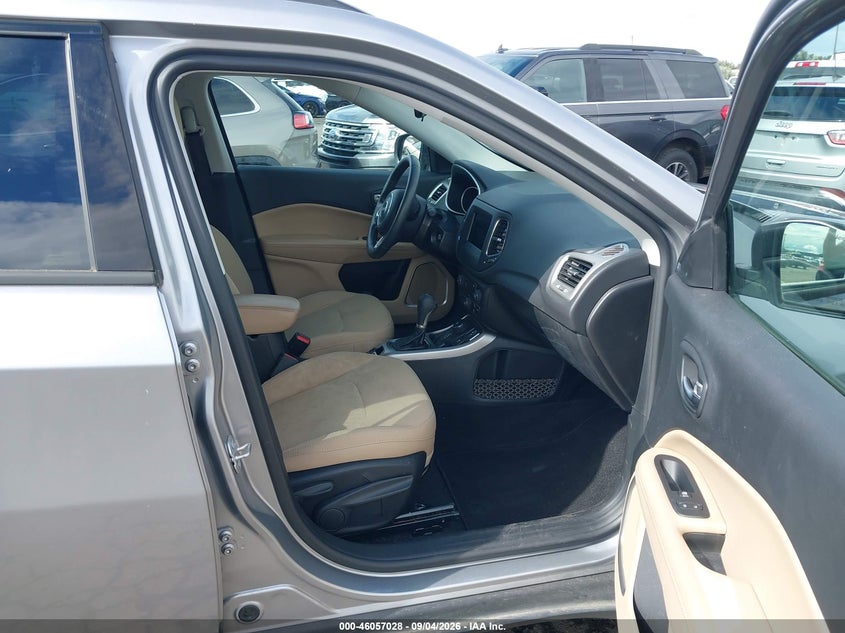 JEEP COMPASS 2018 VIN 3C4NJDAB0JT392301