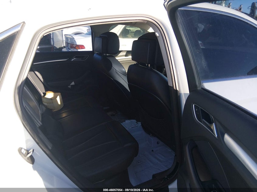 2015 AUDI A3 2.0T PREMIUM · Фото 8