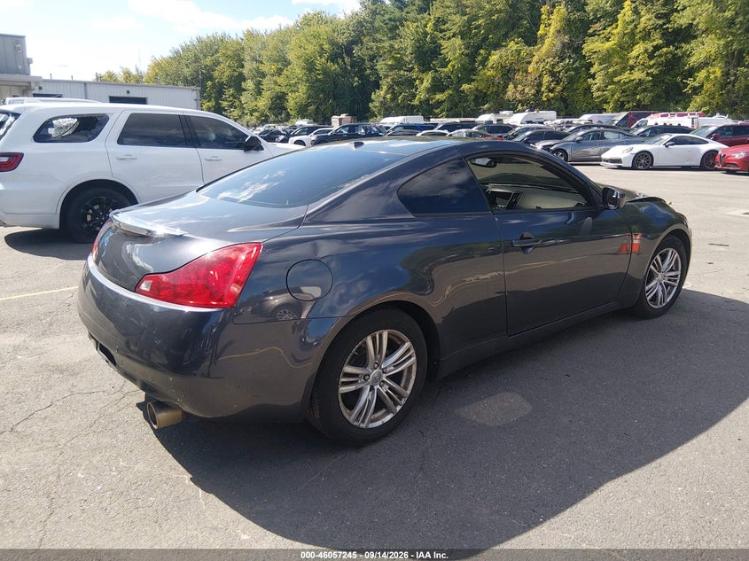 2010 INFINITI G37 auction photo 4