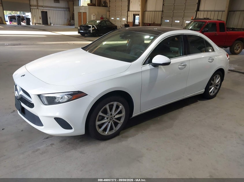 2019 MERCEDES-BENZ A 220 auction photo 2