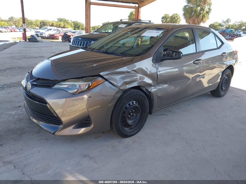 2019 TOYOTA COROLLA auction photo 2