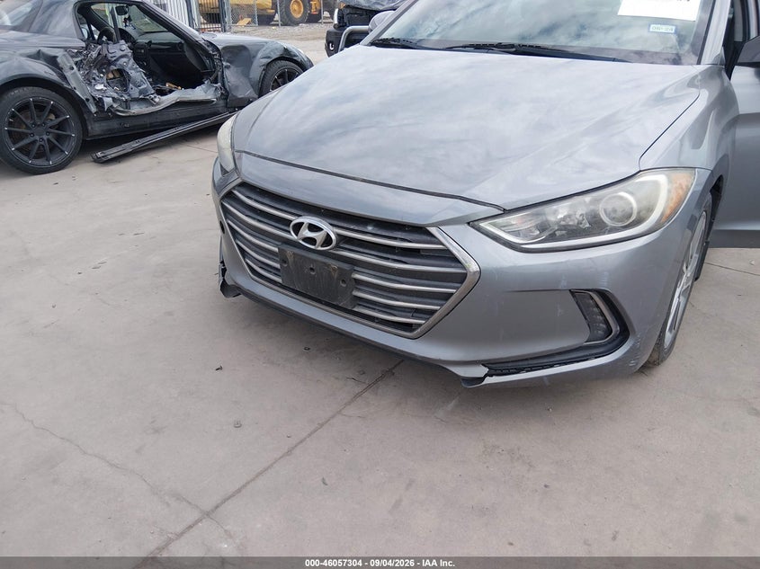 2017 HYUNDAI ELANTRA auction photo 6