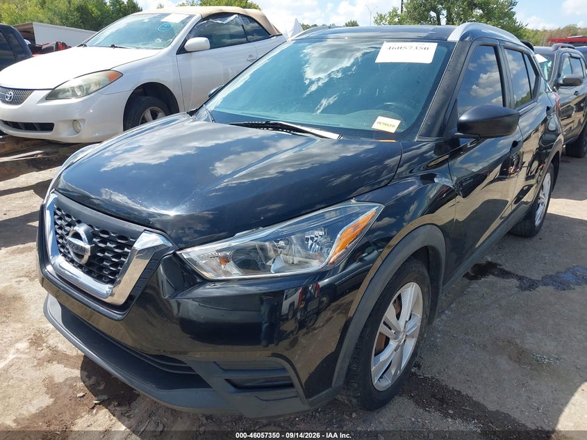 Vin: 3n1cp5cu1jl532515, lot: 46556872, nissan kicks s 20182