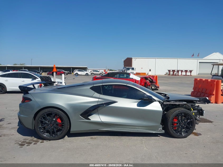 CHEVROLET CORVETTE STINGRAY - zdjęcie 14