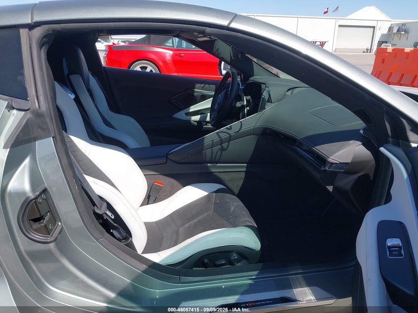 CHEVROLET CORVETTE STINGRAY - zdjęcie 5