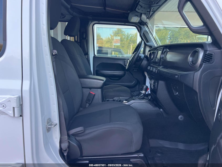 JEEP WRANGLER UNLIMITED 2018 VIN 1C4HJXDG6JW168157