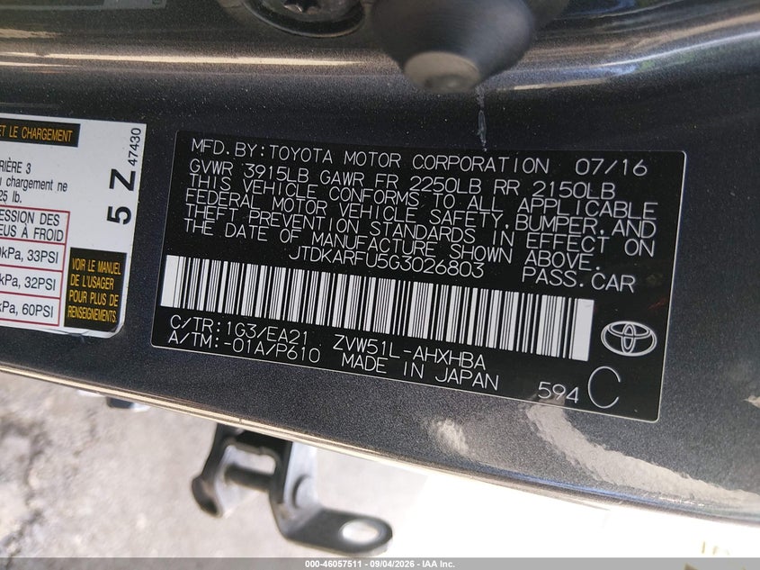 TOYOTA PRIUS - zdjęcie 9