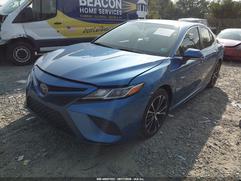Vin: 4t1b11hkxju019002, lot: 46557043, toyota camry se 20182