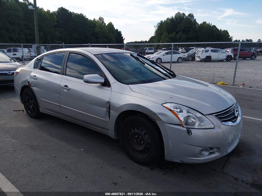 2010 NISSAN ALTIMA auction photo 1