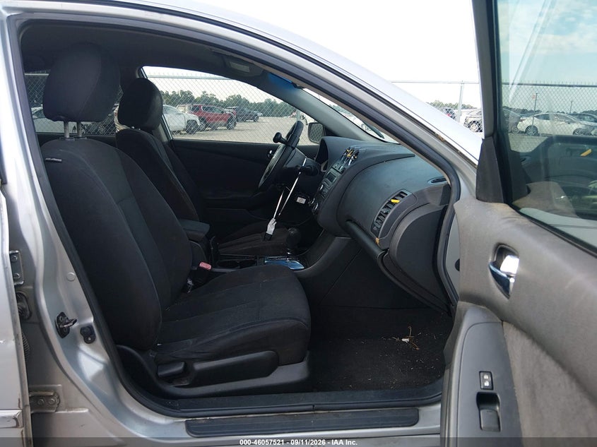 2010 NISSAN ALTIMA auction photo 5