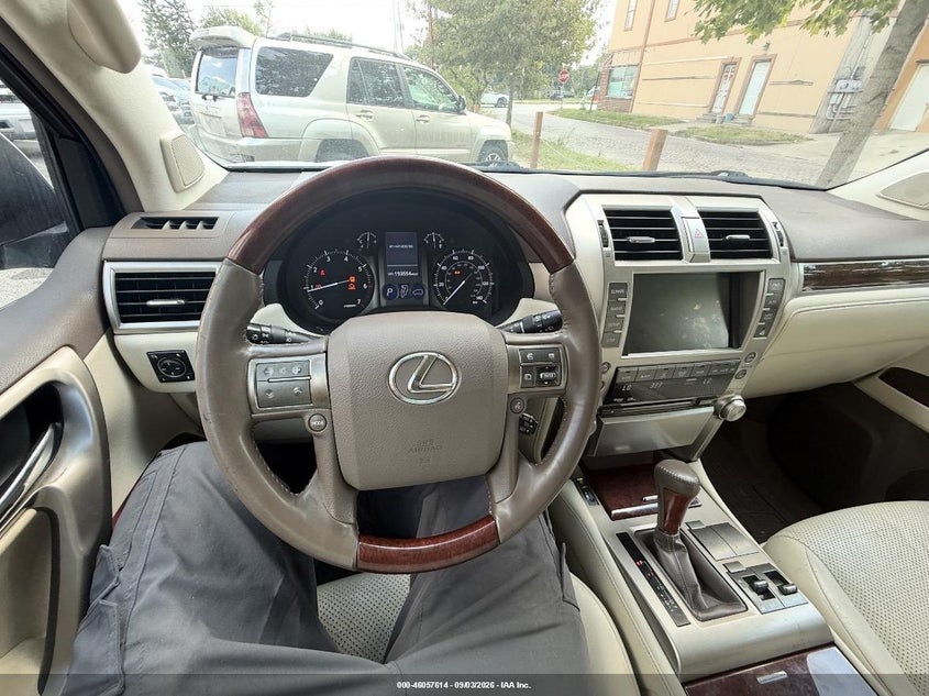 2010 LEXUS GX SPORT UTILITY VEHICLE 4.6L V-8 DOHC, VVT, PREMIUM , 301HP