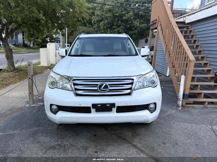 2010 LEXUS GX SPORT UTILITY VEHICLE 4.6L V-8 DOHC, VVT, PREMIUM , 301HP