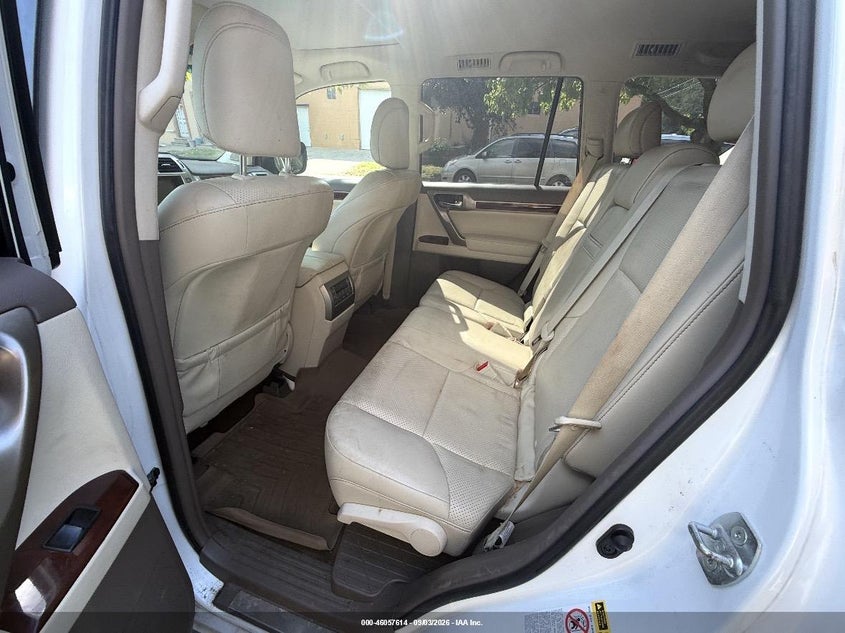 2010 LEXUS GX 460 auction photo 8