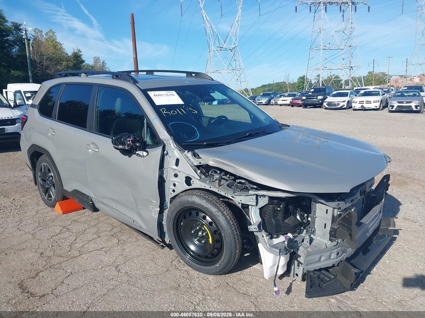 Vin: jf2sldrc7sh498904, lot: 46557152, subaru forester limited 2025 img_1