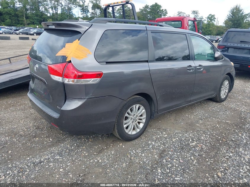 Vin: 5tdyk3dc9bs093846, lot: 46557238, toyota sienna xle v6 20114