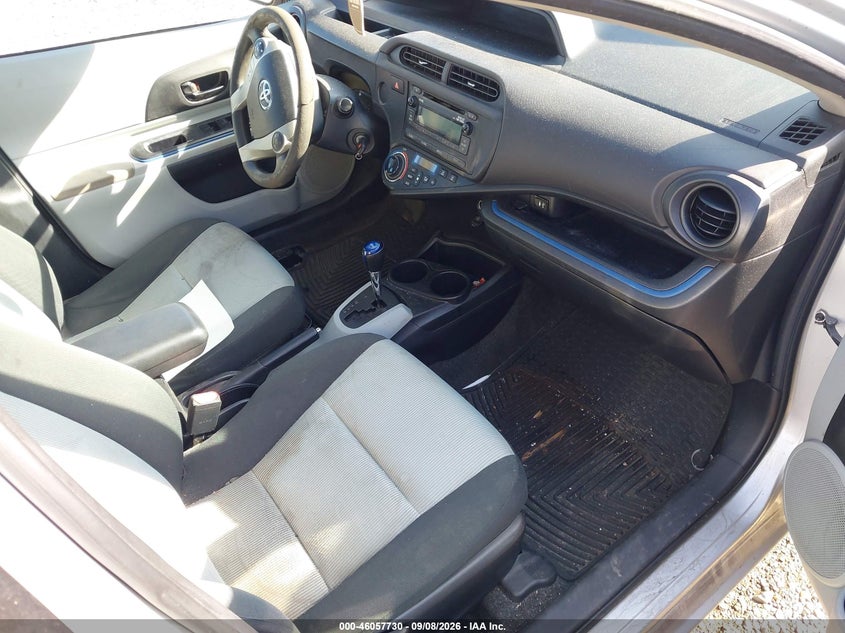 TOYOTA PRIUS C 2013 VIN JTDKDTB3XD1551297