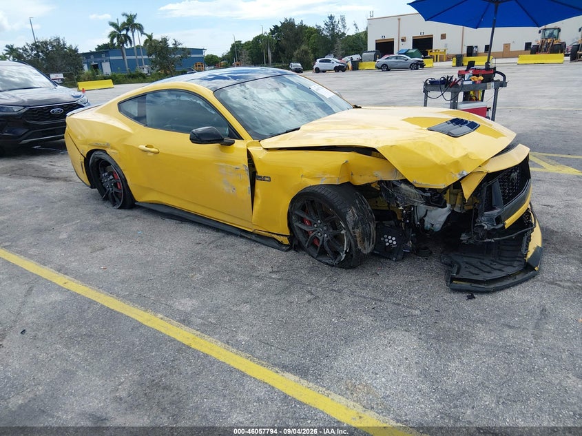 Vin: 1fa6p8cf8r5425024, lot: 46557316, ford mustang gt premium fastback 2024 img_1