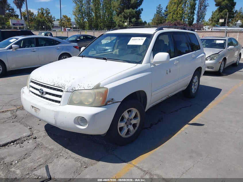 2001 TOYOTA HIGHLANDER auction photo 2