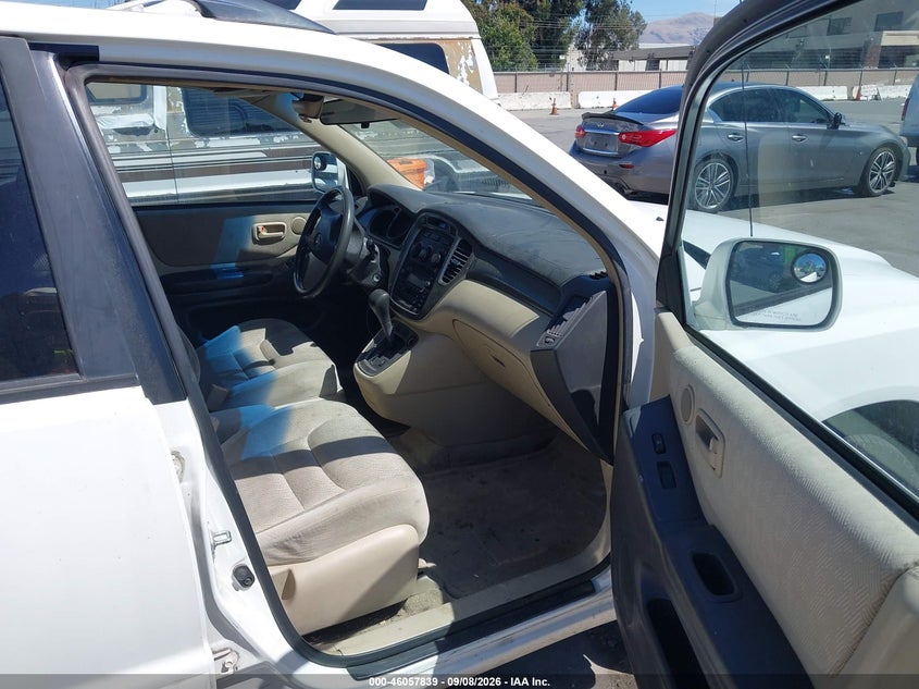 2001 TOYOTA HIGHLANDER auction photo 5