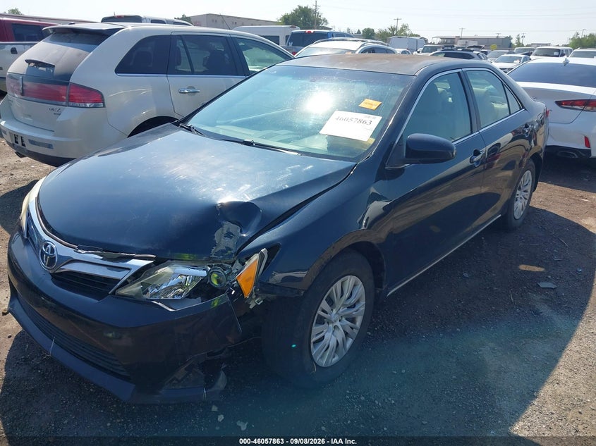 Vin: 4t4bf1fk6cr199270, lot: 46557385, toyota camry le 20122