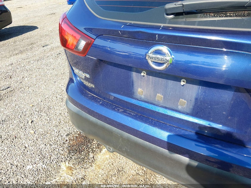 NISSAN ROGUE SPORT 2019 VIN JN1BJ1CP2KW215127