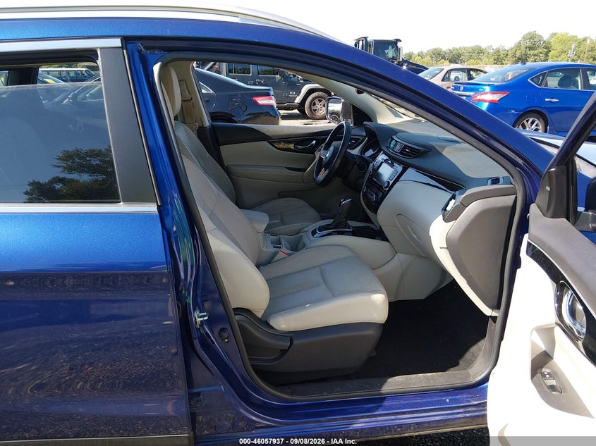 NISSAN ROGUE SPORT 2019 VIN JN1BJ1CP2KW215127