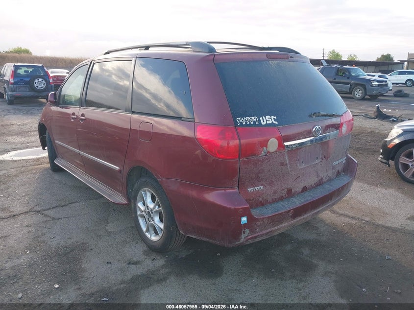 2006 TOYOTA SIENNA auction photo 3