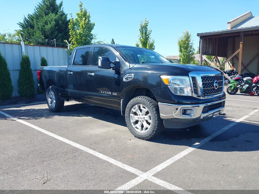 2017 NISSAN TITAN XD auction photo 1