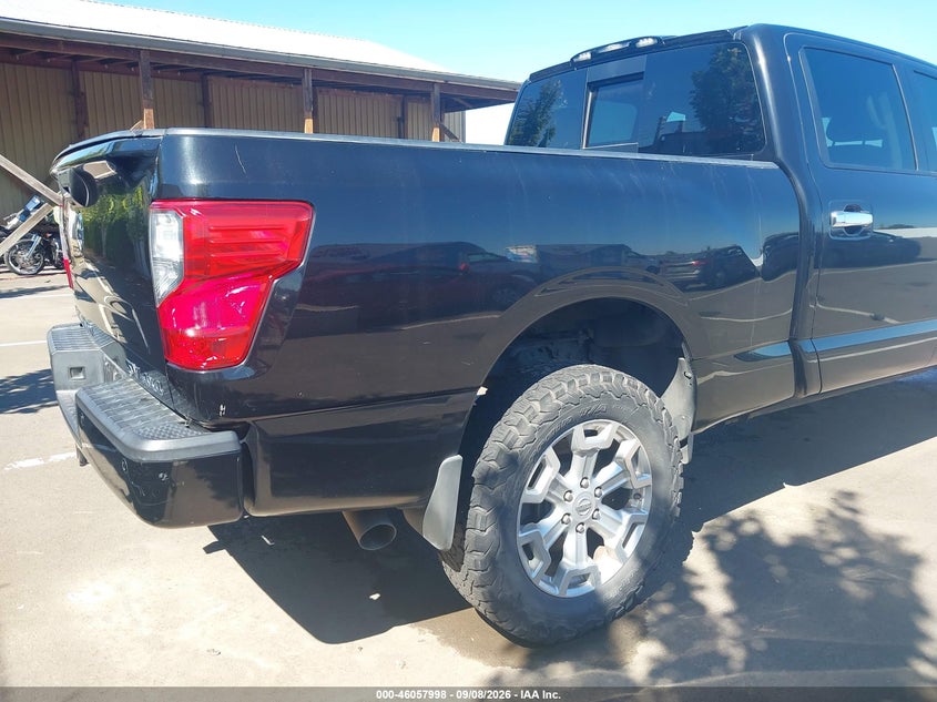 2017 NISSAN TITAN XD auction photo 6