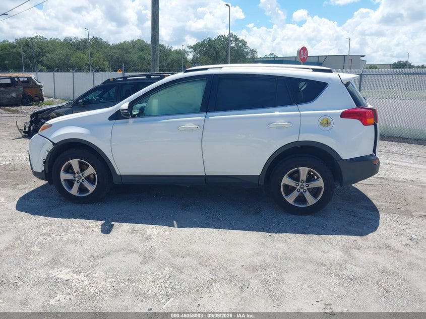 TOYOTA RAV4 - zdjęcie 14