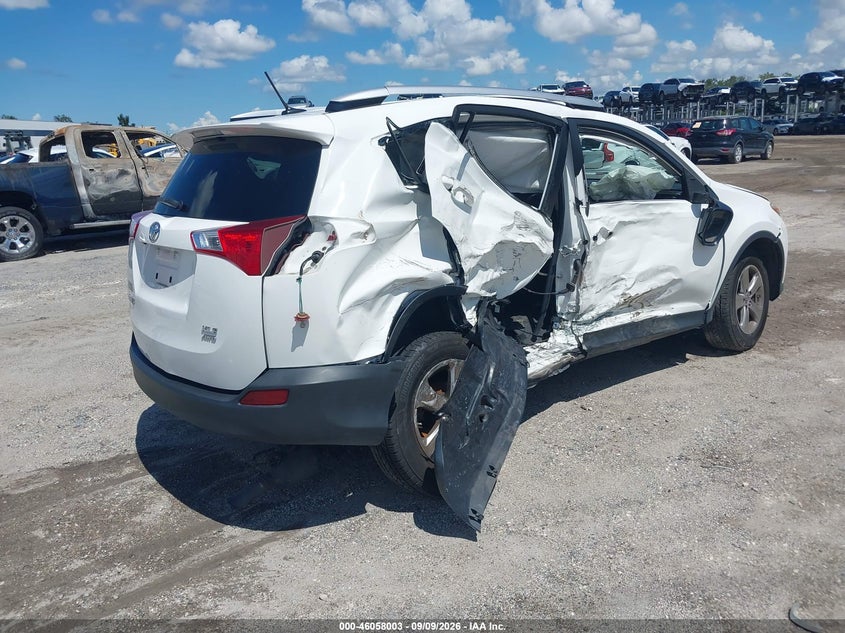 TOYOTA RAV4 - zdjęcie 4