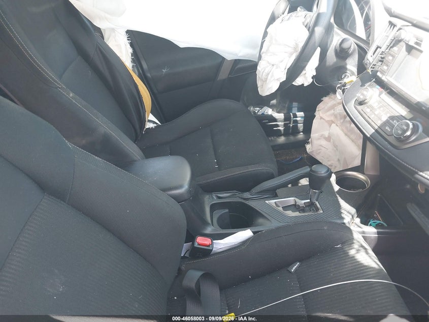 TOYOTA RAV4 - zdjęcie 5