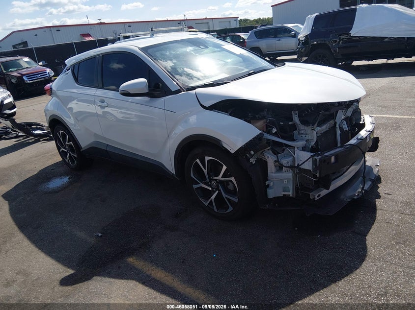 Vin: nmtkhmbx3jr019402, lot: 46557573, toyota c-hr xle premium 20181