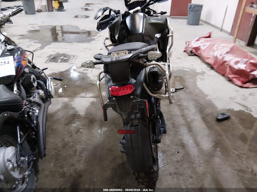 TRIUMPH TIGER 2023