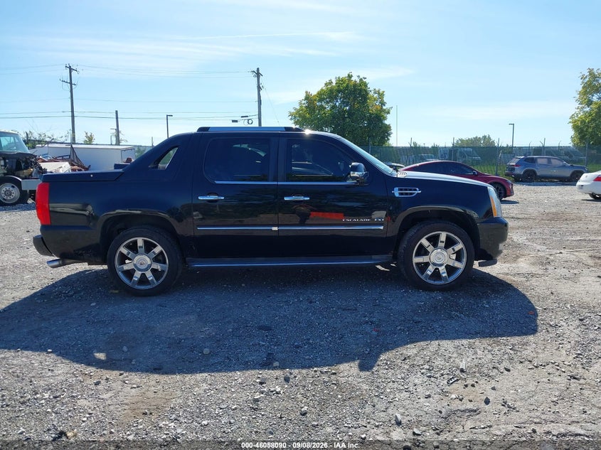 2011 CADILLAC ESCALADE SPORT UTILITY VEHICLE 6.2L V-8 VVT, 403HP