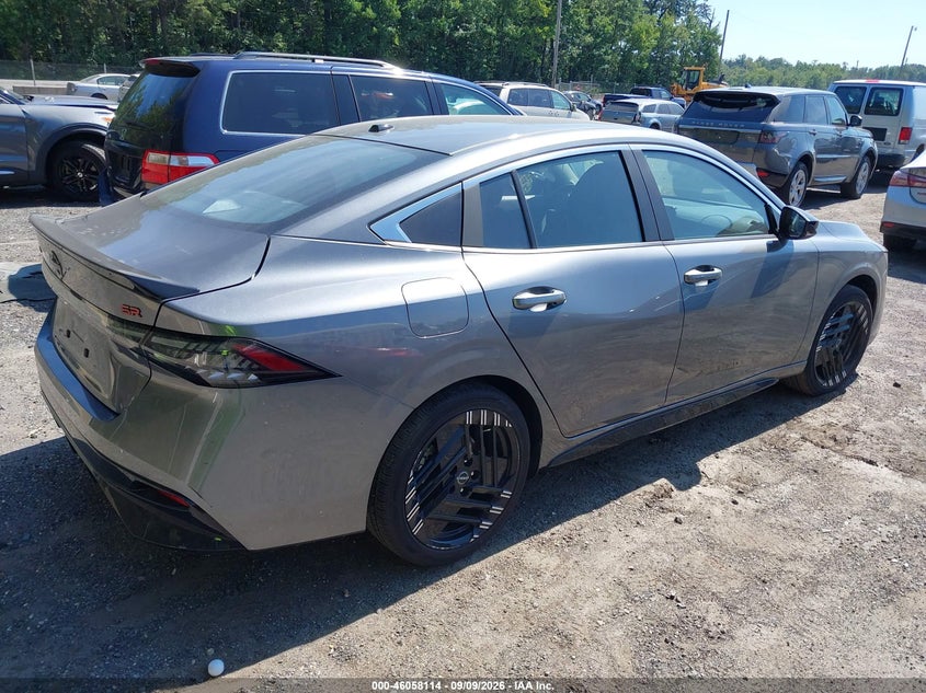 2026 NISSAN SENTRA auction photo 4