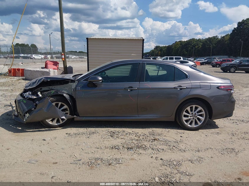 2023 TOYOTA CAMRY LE · Фото 14