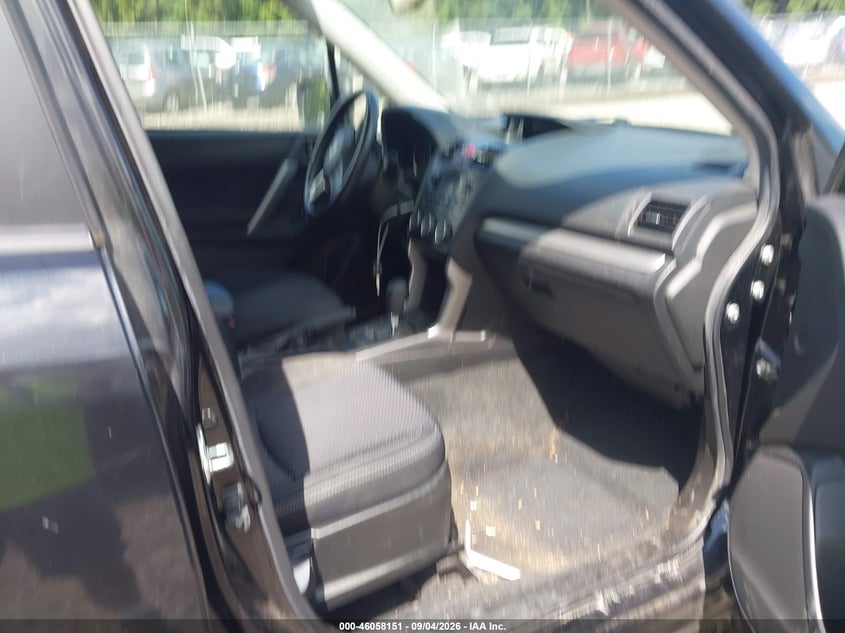 2014 SUBARU FORESTER auction photo 5